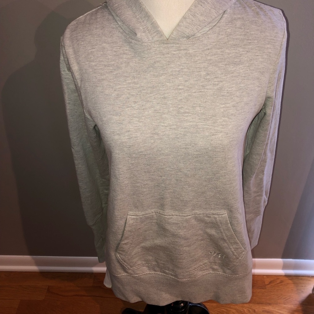 Girls Maddie hoodie with great pleated back. Size large.